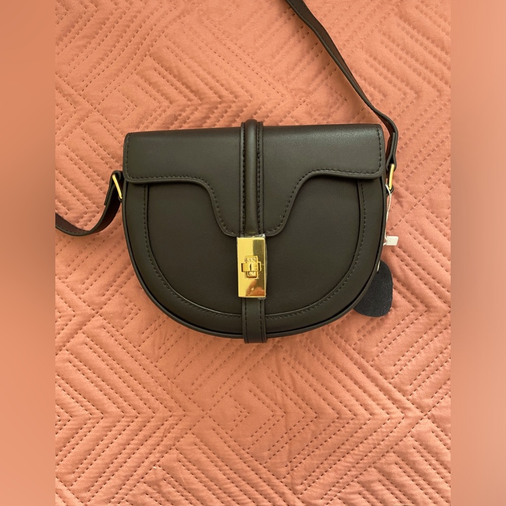 Small saddle bag style